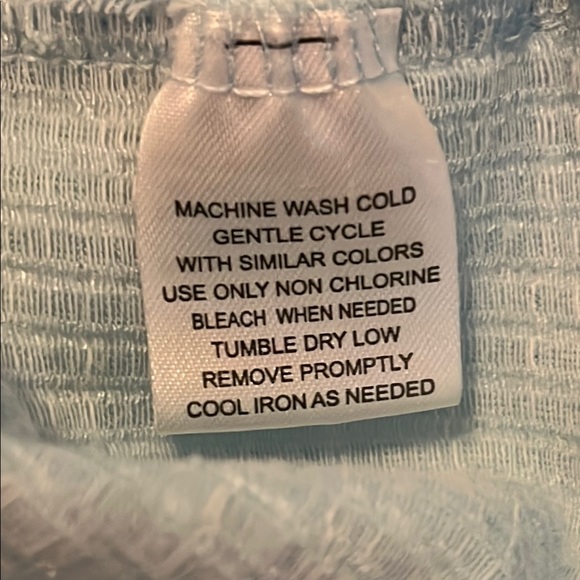 French Laundry Light Blue White Striped High/Low Button-Up Women's Top Size M - Picture 6 of 6